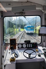 Horská ozubnicová železnice na horu Rigi ve Švýcarsku
